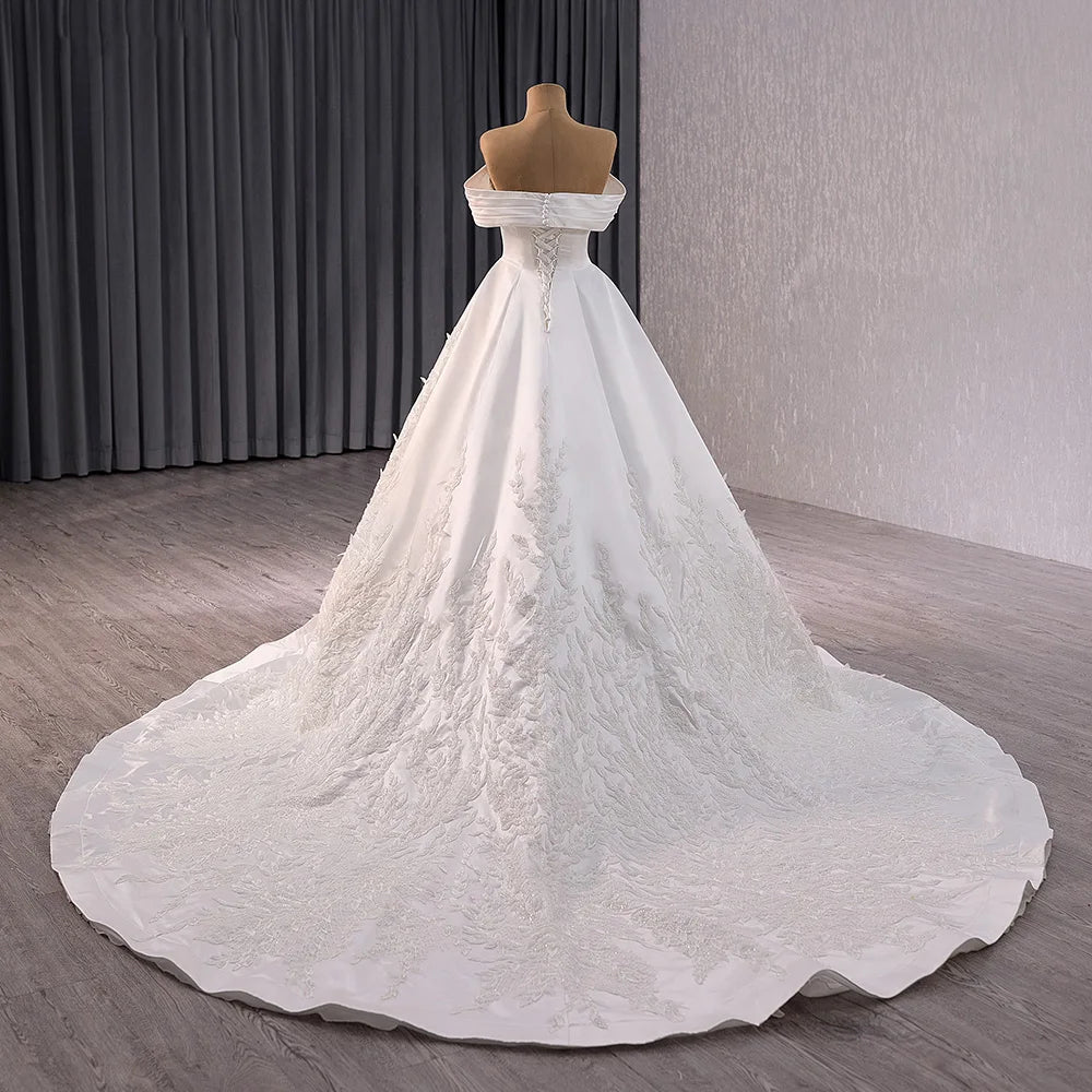 Charming Floral Sleeveless Bridal Gown