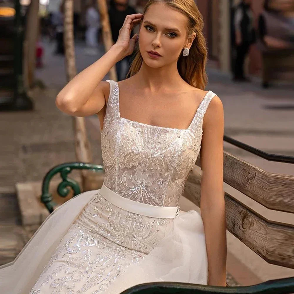 Exquisite Square Collar Wedding Dress