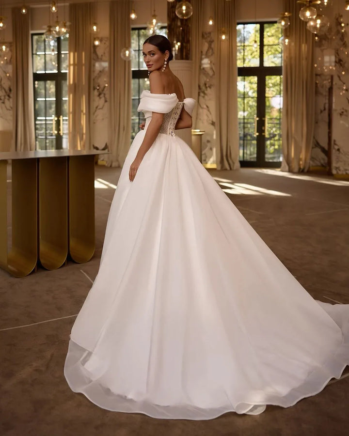 Graceful Sparkling Lace Bridal Gown