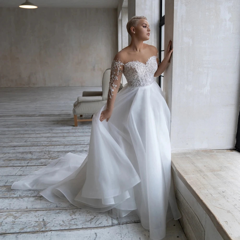 Lovely Soft Tulle Wedding Gown