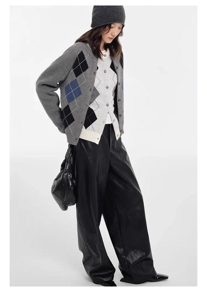 Sweet Diamond-shaped Pattern Cardigan