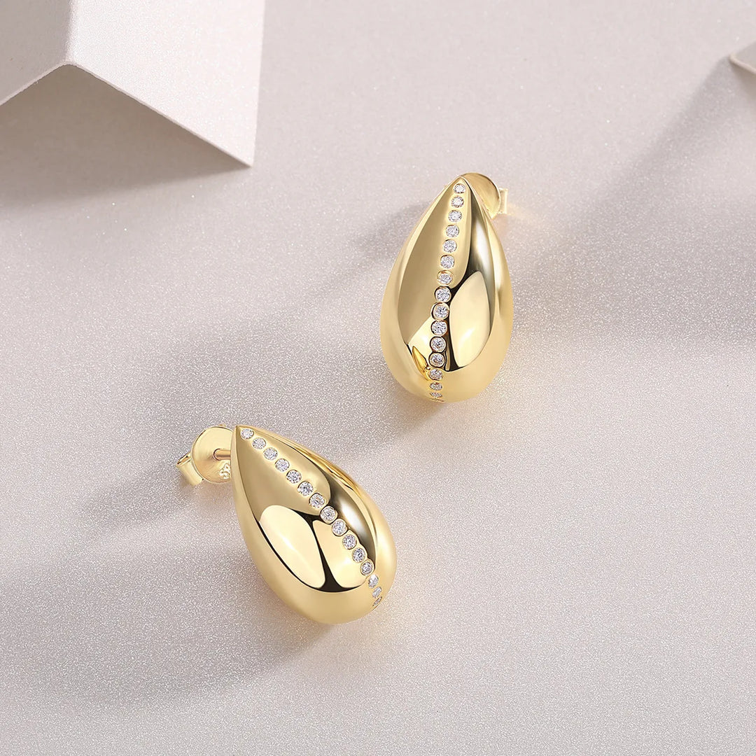 Regal Moissanite Diamond Drop Earrings