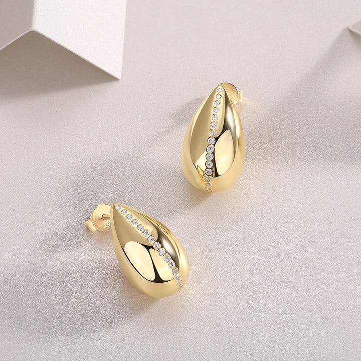 Regal Moissanite Diamond Drop Earrings