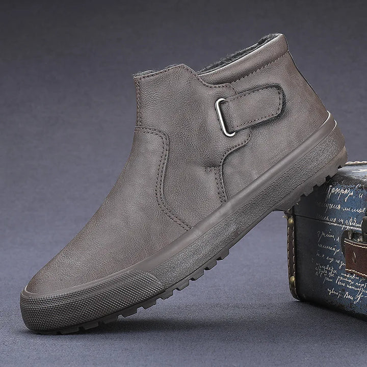 Stylish Fur-Lined Winter Warm Boots