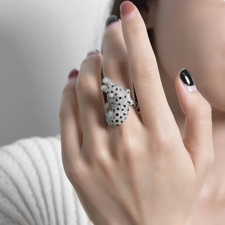 Stunning Panther Shaped Carbon Diamond Ring