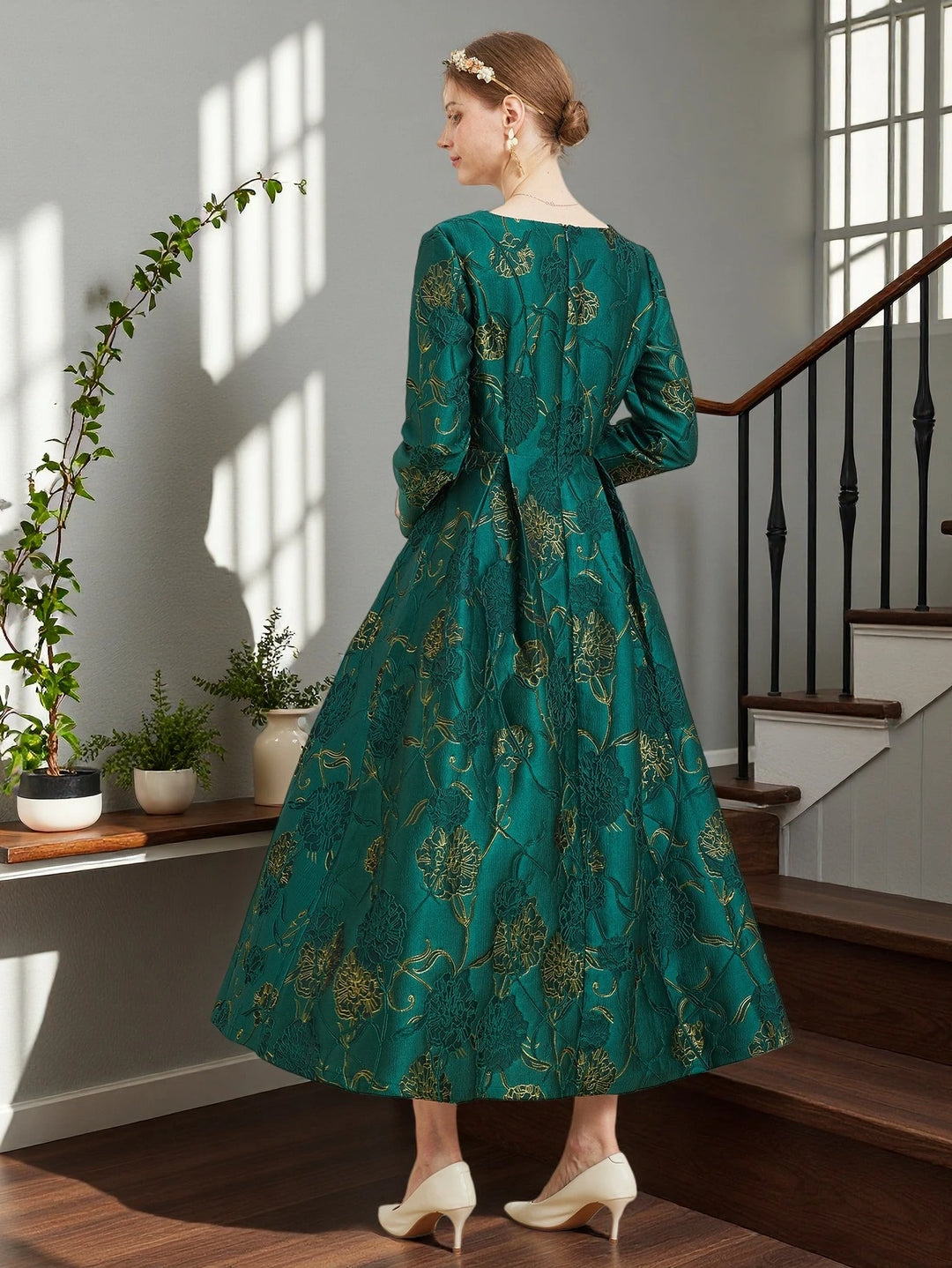Elegant Floral Long Sleeves Evening Dress