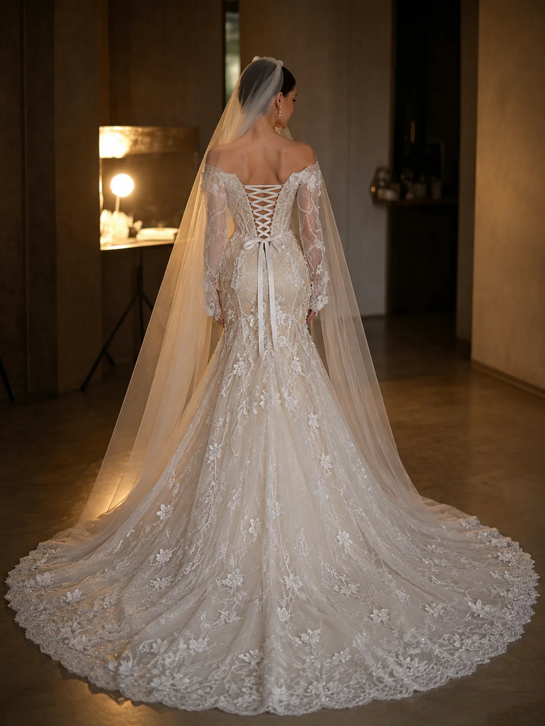 Stunning Curvy Mermaid Bridal Gown
