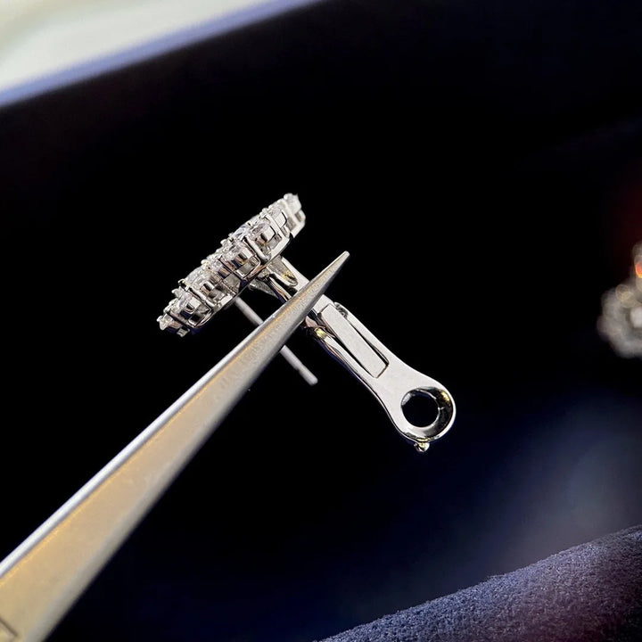 Luxurious Moissanite Petal Stud Earring