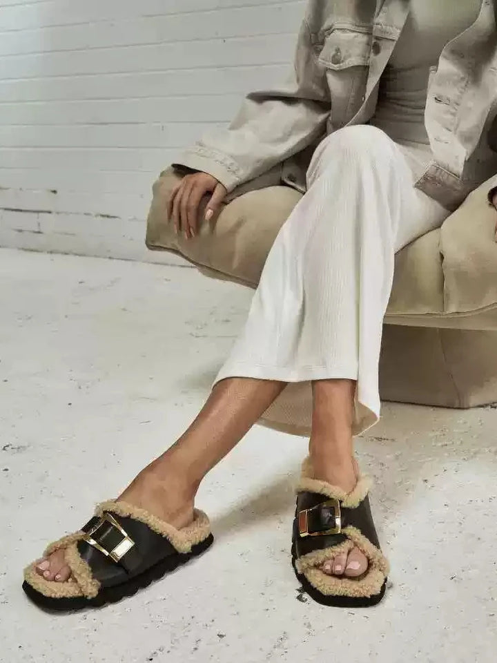 Stylish Fluffy Warm Slippers