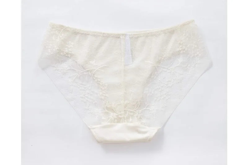 Elegant French Thin Cup Bra Set