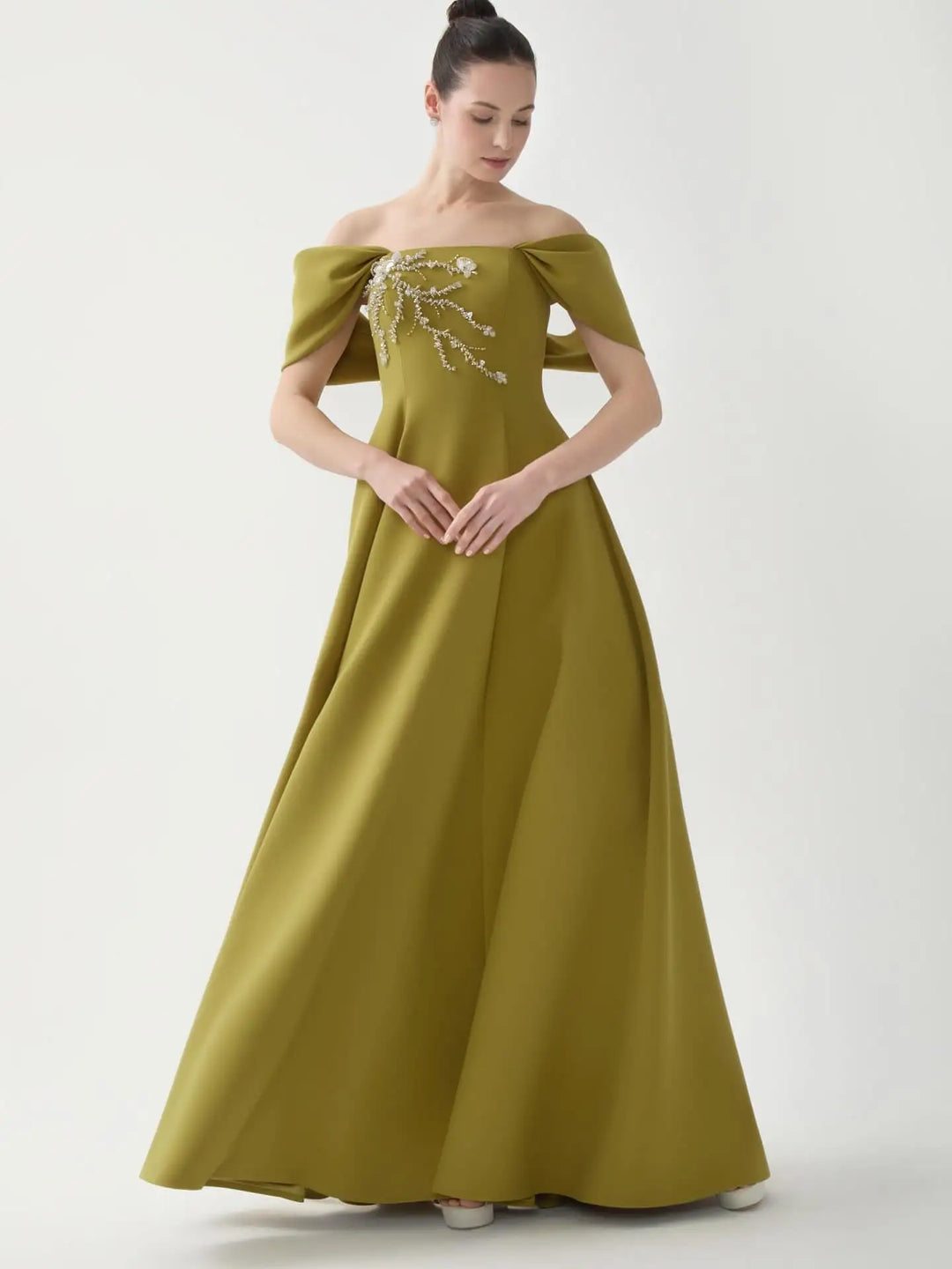 Exquisite Boat Neck Evening Party Gown