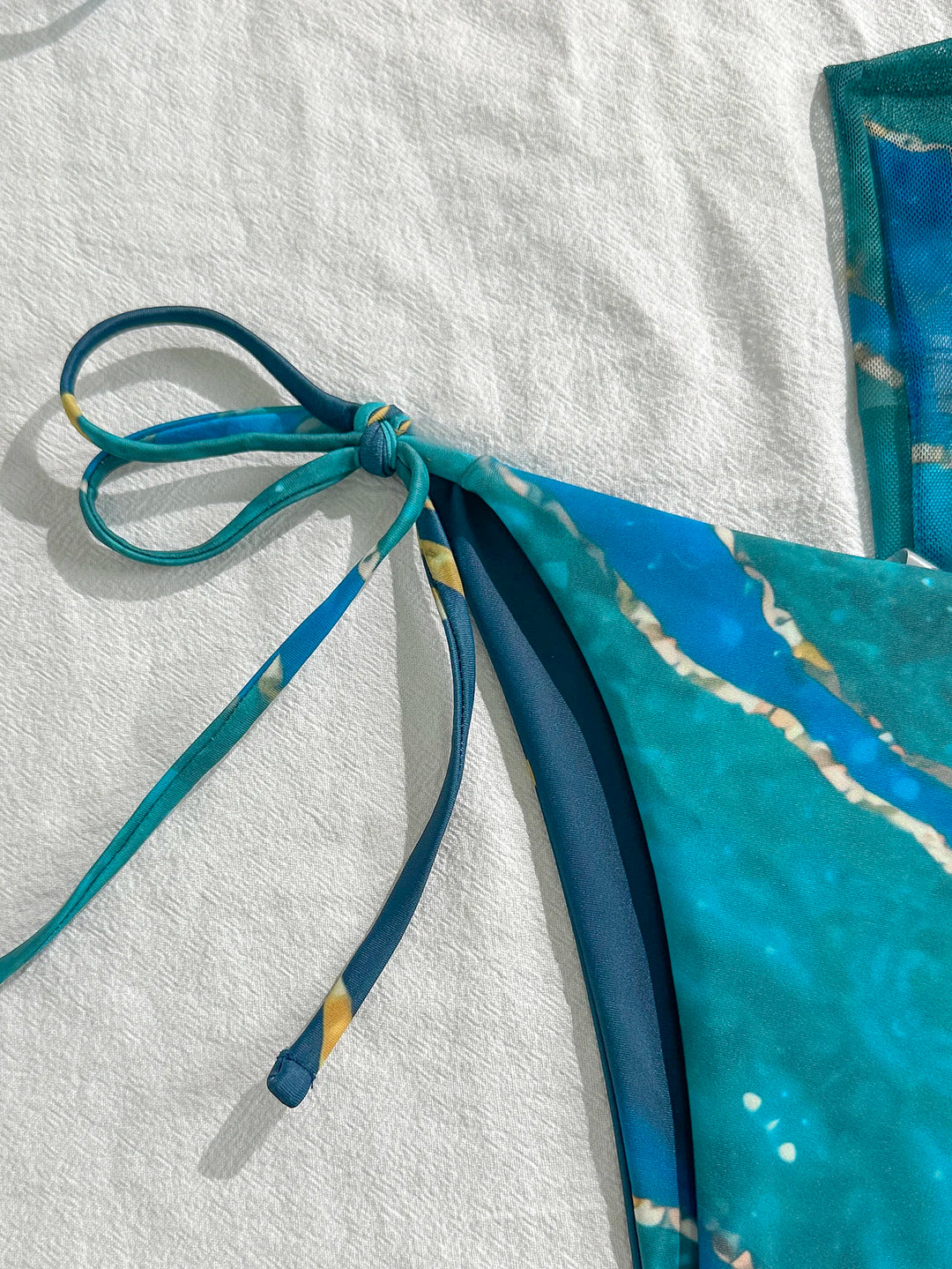 Trendy Marble Print 3-Pieces Bikini Set