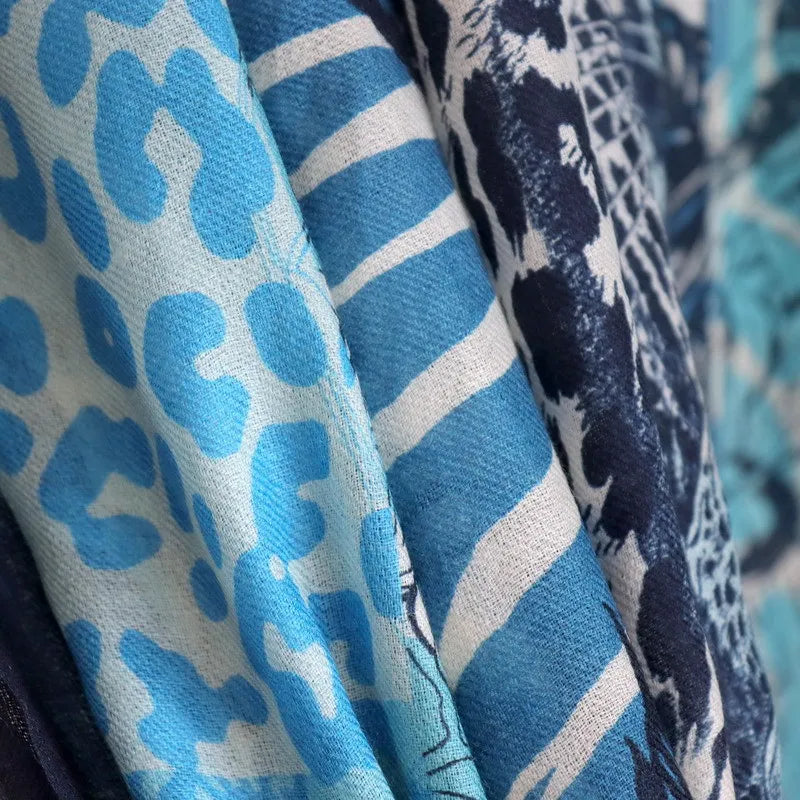 Effortlessly Stylish Long Cashmere Tassels Shawl