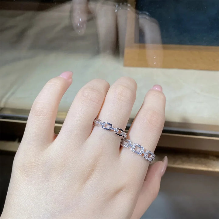Exquisite Platinum Chain Ring