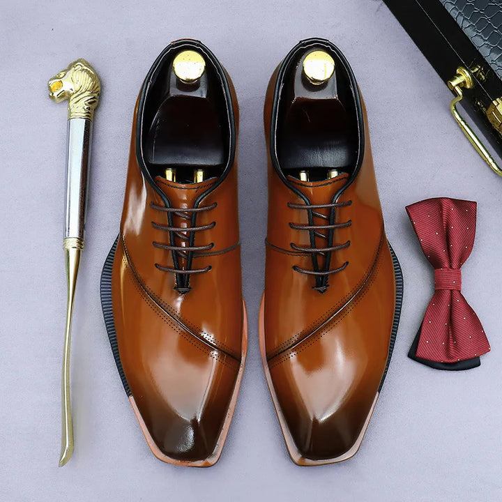 Attractive Lace-Up Oxford Shoes