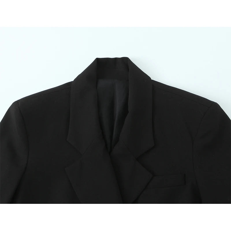 Gorgeous Double-breasted Black Crop Blazer