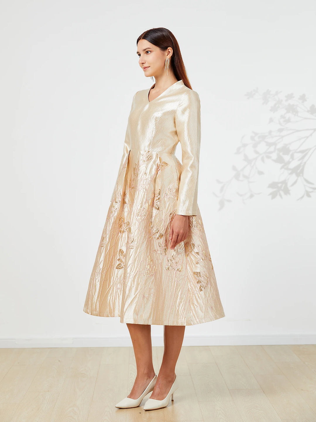 Luxurious Golden Jacquard Midi Skirt Dress