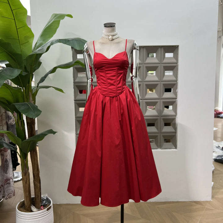 Lovely Mid-Length Evening Party Dress
