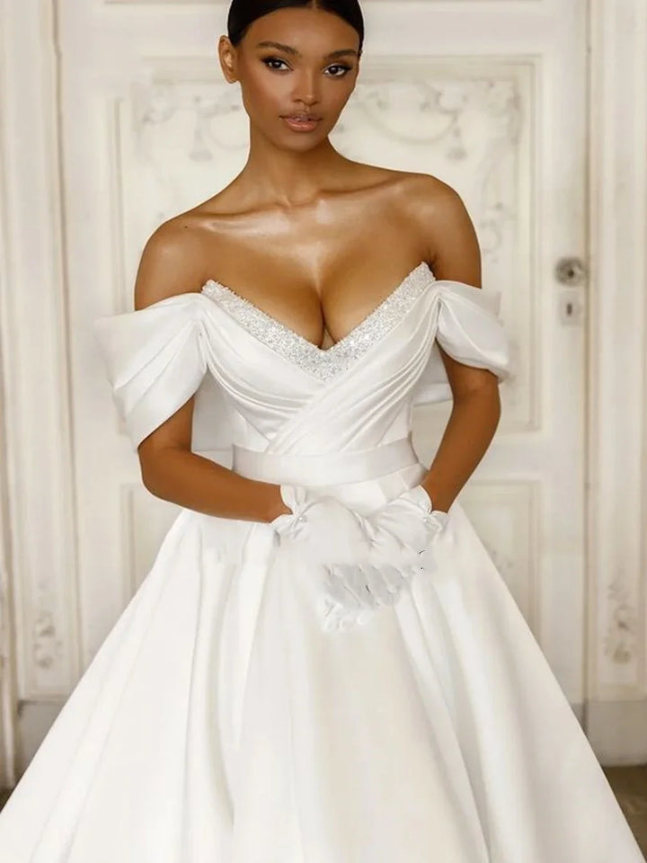 Glamorous Beading Pearls Bridal Dress