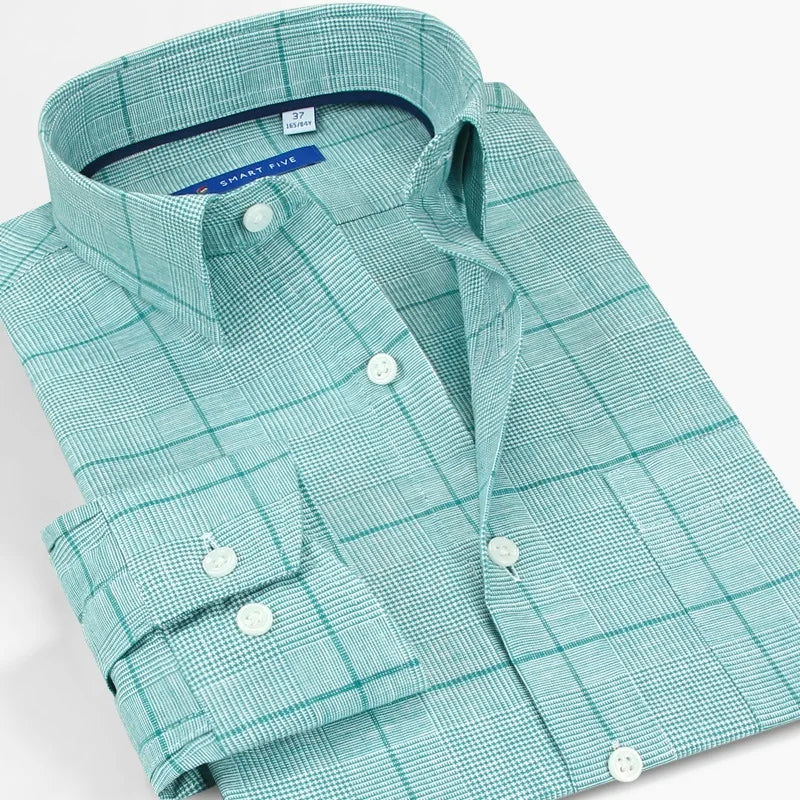 Men's plaid linen casual shirt collar and placket, button-down style in teal plaid