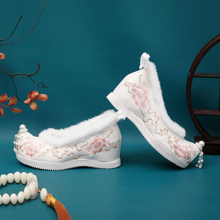 Antique Lolita Embroidered Bow Shoes