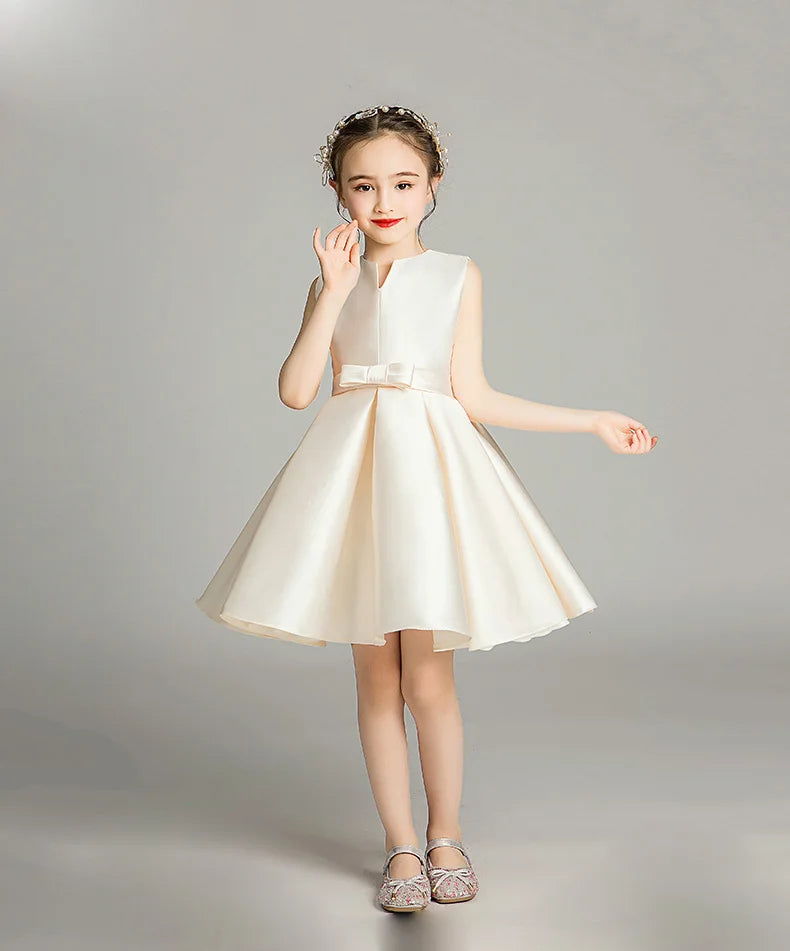 Charmante robe de soirée sans manches pour fille