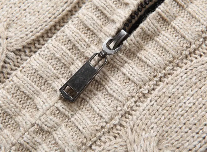 Stylish Wool-Lined Knitwear Cardigan