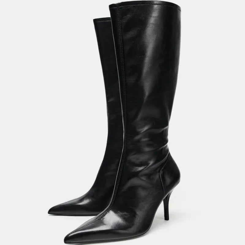 Fashionable Knee-High Heel Boots