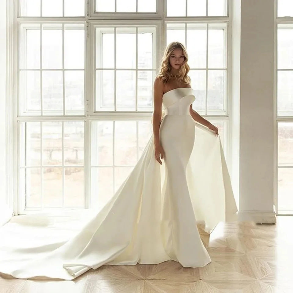 Satin Pleated Wedding Dress With Detachable Train