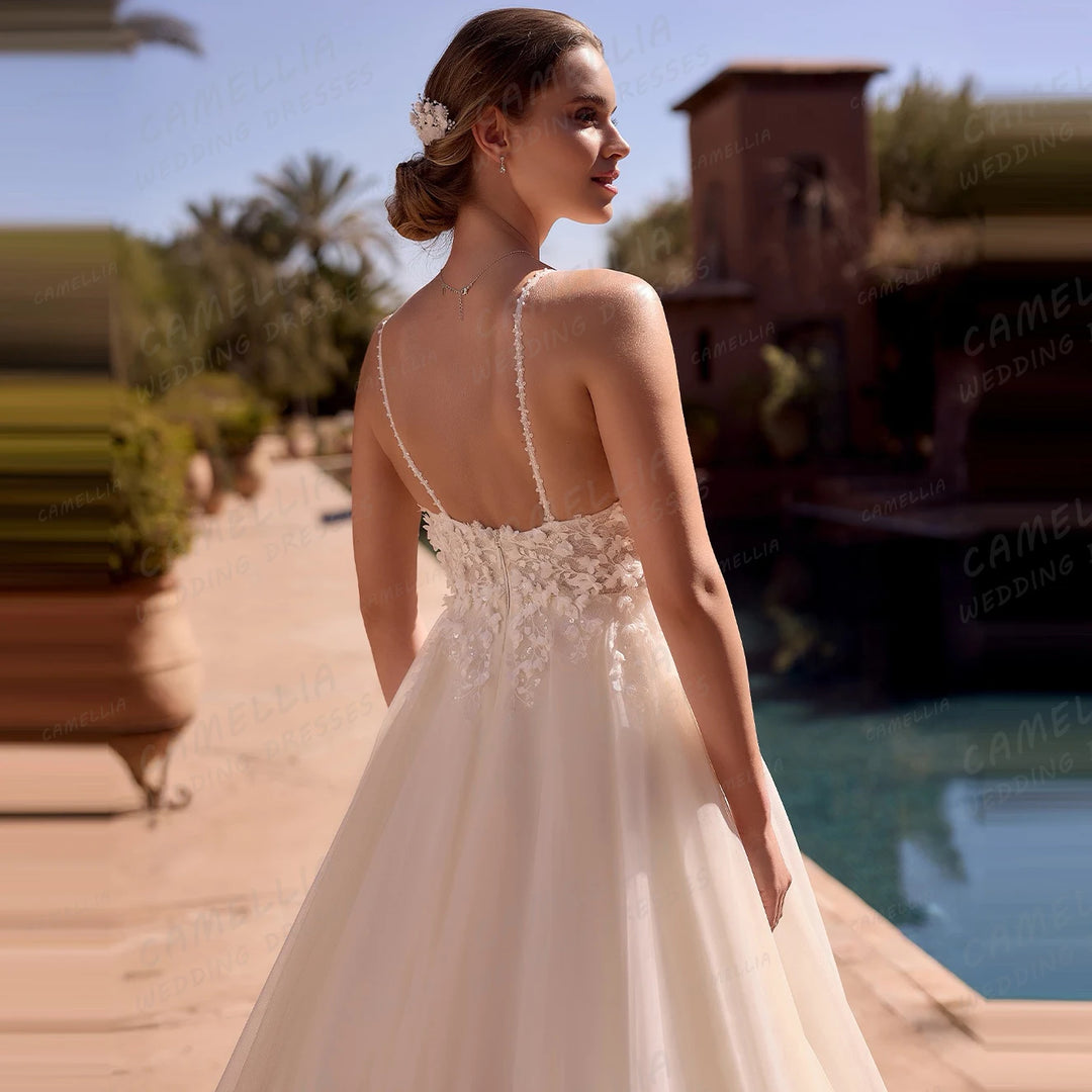 Timeless V-Neck Tulle Wedding Dress