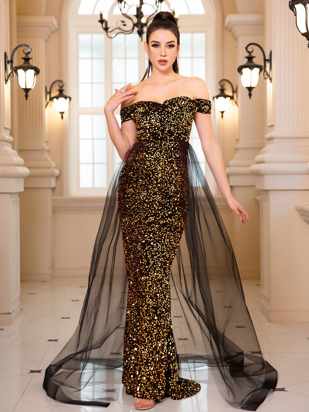 Glamorous Mesh Evening Party Gown