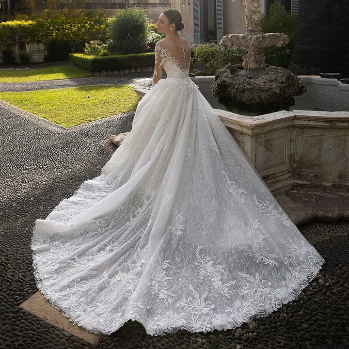 Stunning Backless Wedding Gown - With Detachable Train