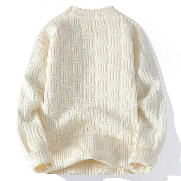 O-Neck Warm Sweater With Little Bear