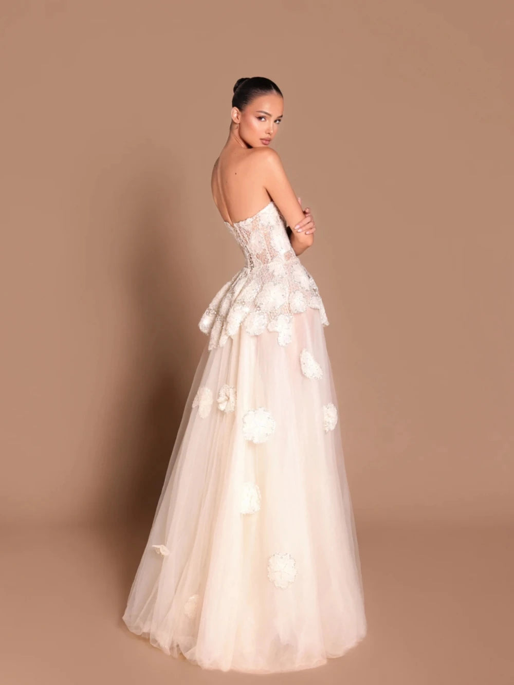 Charming Beaded Appliqué Evening Dress