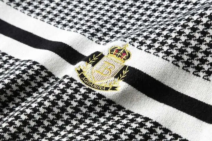 Men’s houndstooth T-shirt with black-and-white stripe band and embroidered crest