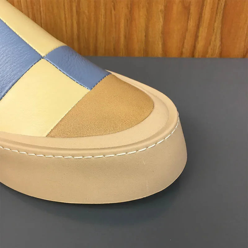 Stylish Round Toe Casual Sports Shoes