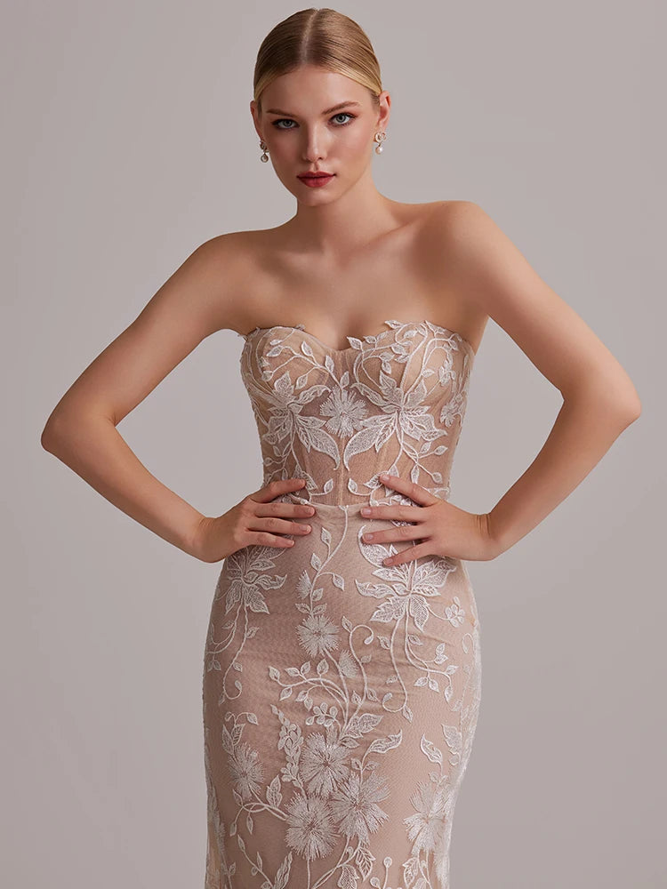 Exquisite Embroidered Floral Lace Wedding Dress