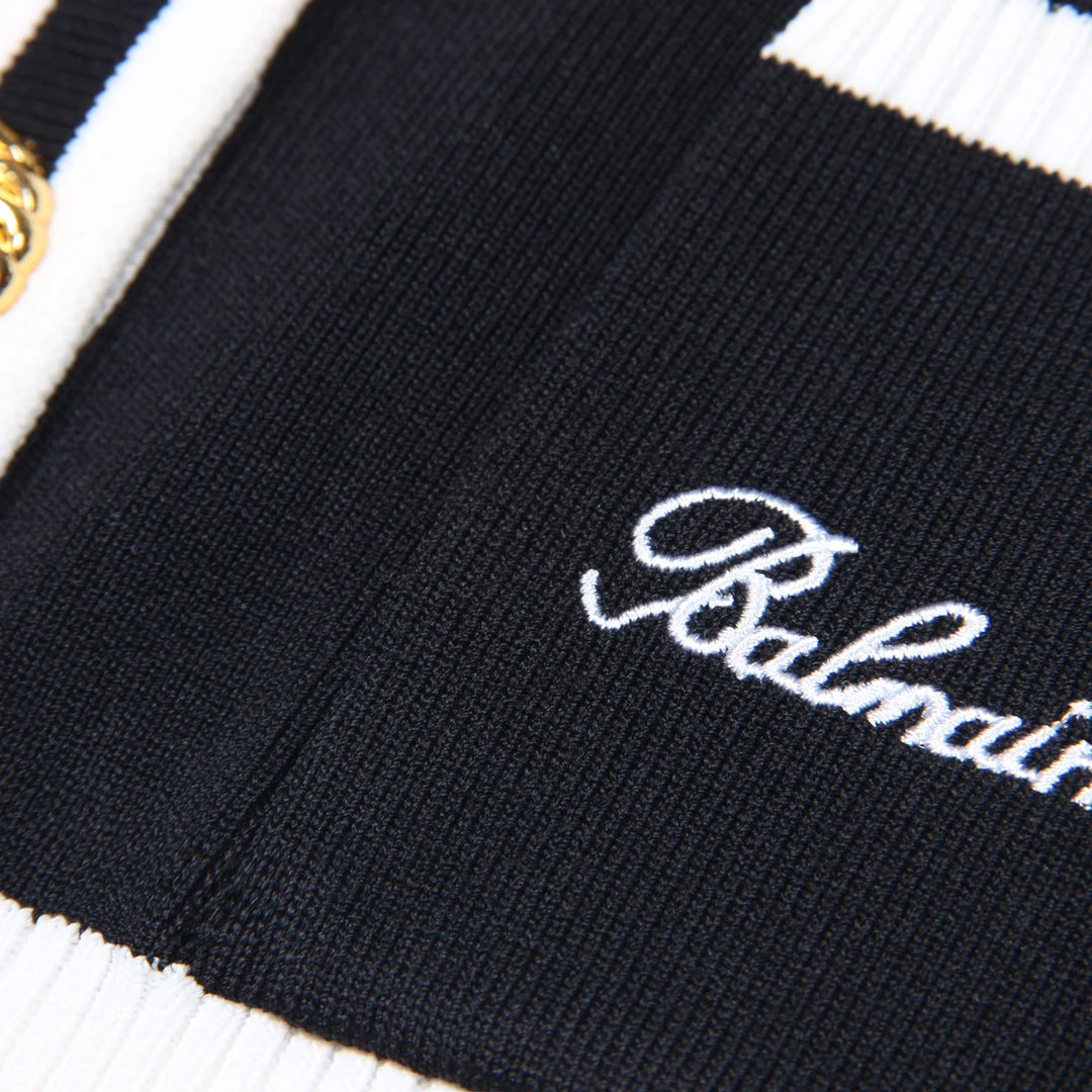 Versatile Crew Neck Woolen Cardigan