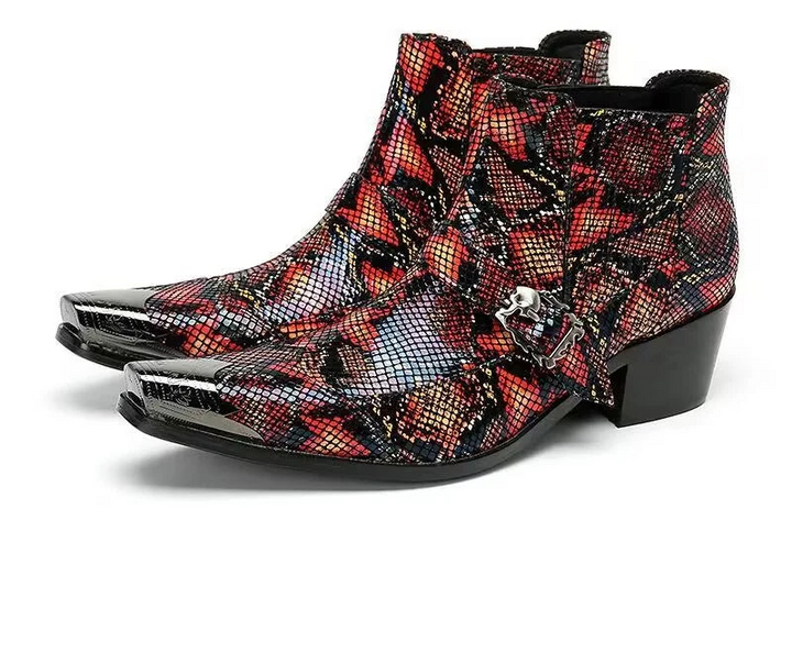 Stylish Belt Buckle Graffiti Boots