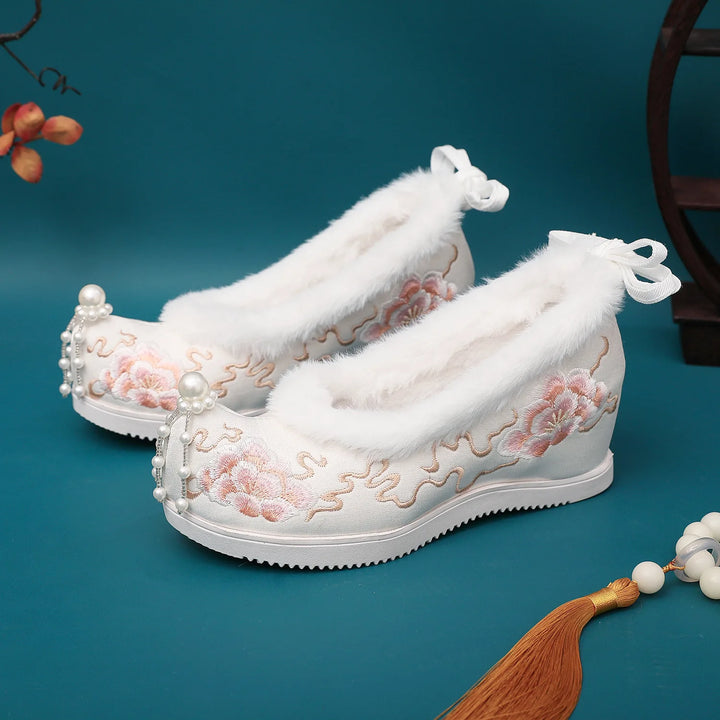 Antique Lolita Embroidered Bow Shoes