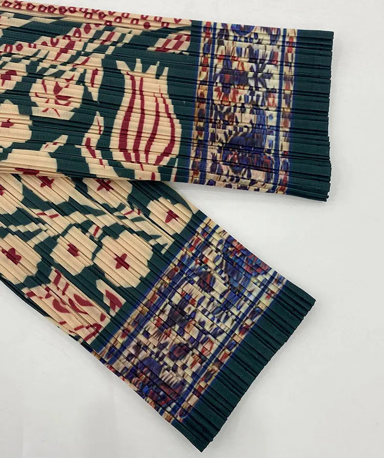 Meticulous Turndown Collar Traditional Abaya