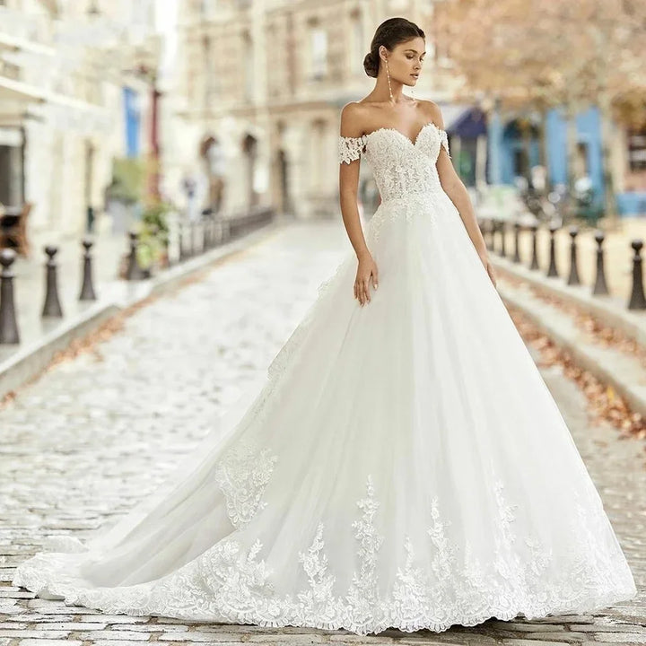 Delicate A-Line Lace Bridal Gown