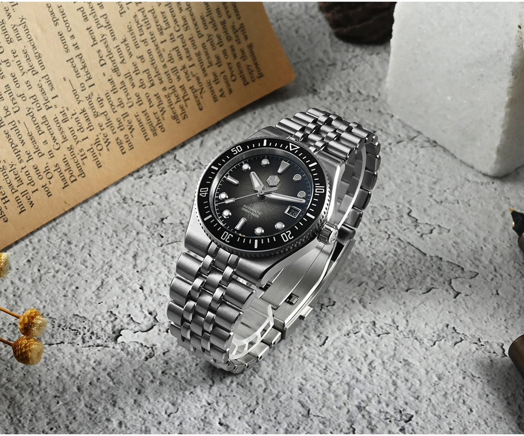 Classic Spiral Dial Automatic Wristwatch