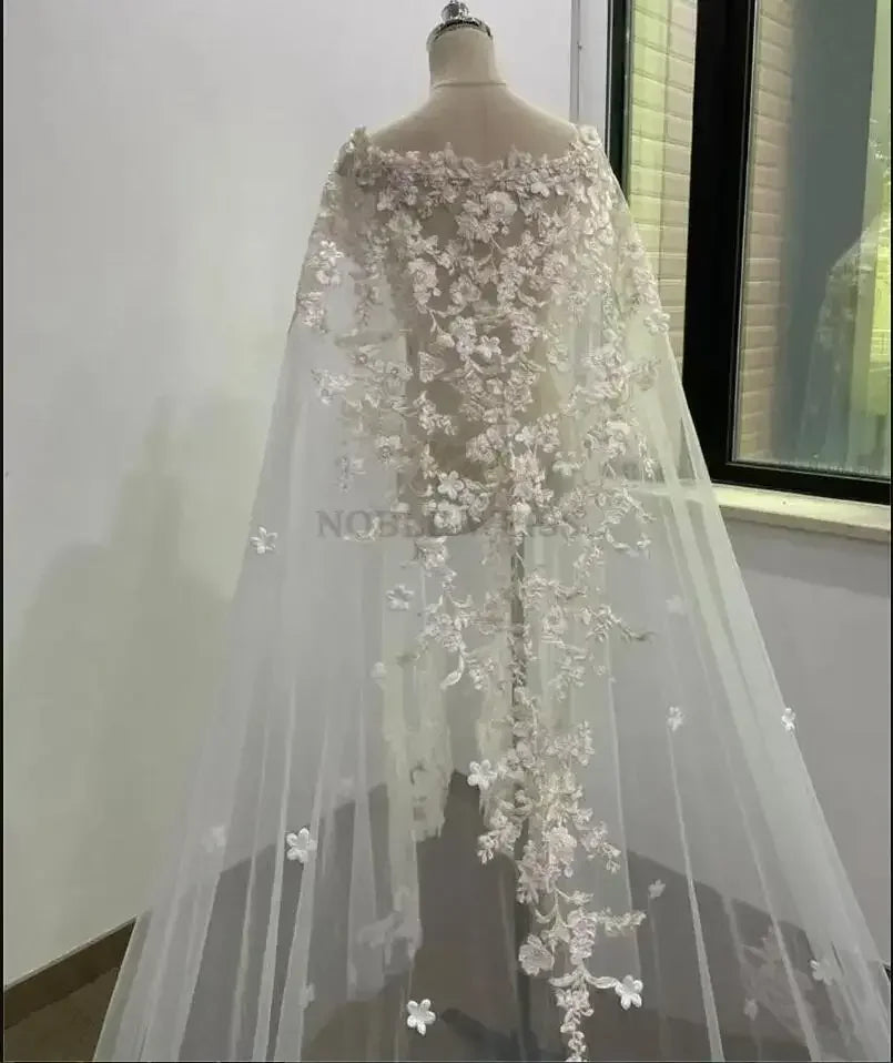 Romantic Flower Appliques Bridal Veil
