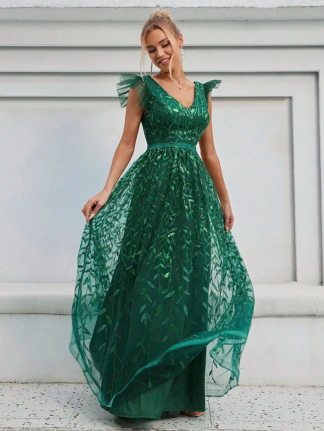 Gorgeous Mesh Sleeve Evening Dress