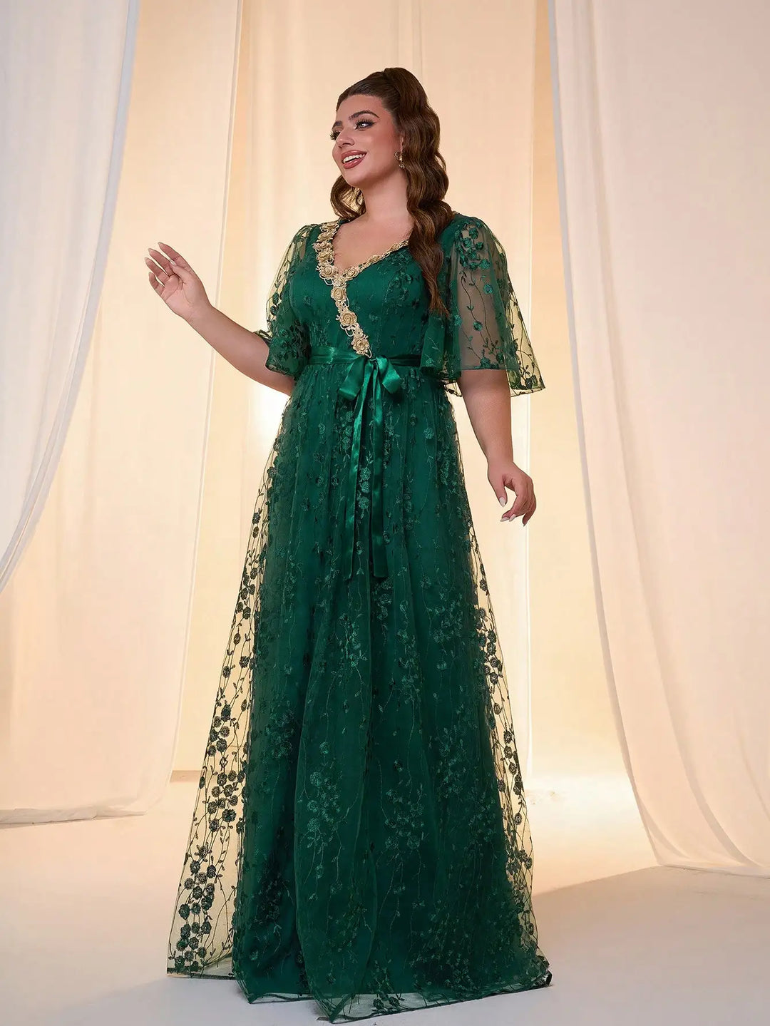 Stunning 3D Lace Long Formal Dress