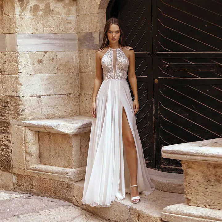 Exquisite Halter Neck Bridal Gown