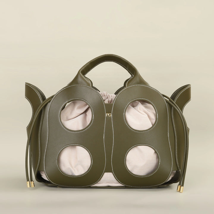 Luxurious Hollow Out Shoulder Bag