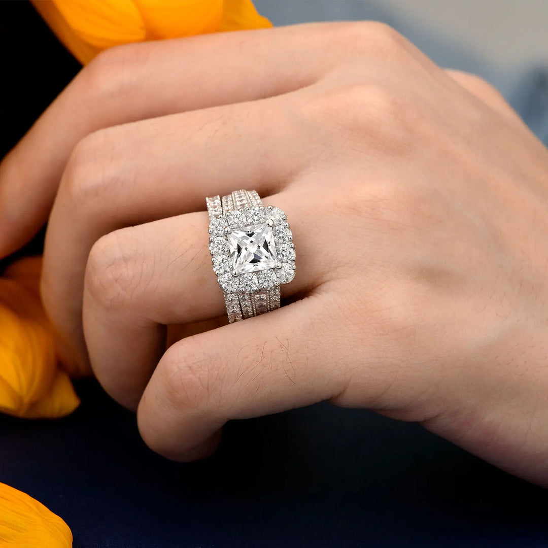 Elegant White Cubic Zircon Ring