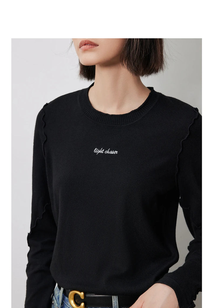 Wavy Edge Letter Embroidery Slim Sweater